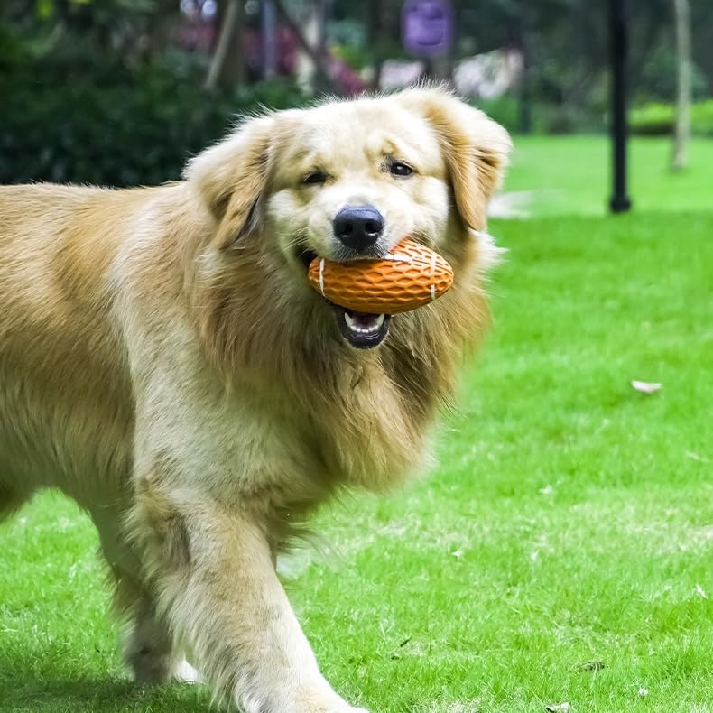 Miniatura 7 de AUSCAT 2 juguetes chirriantes de fútbol para perros masticadores agresivos, pelota de goma resistente para perros medianos y grandes, verde