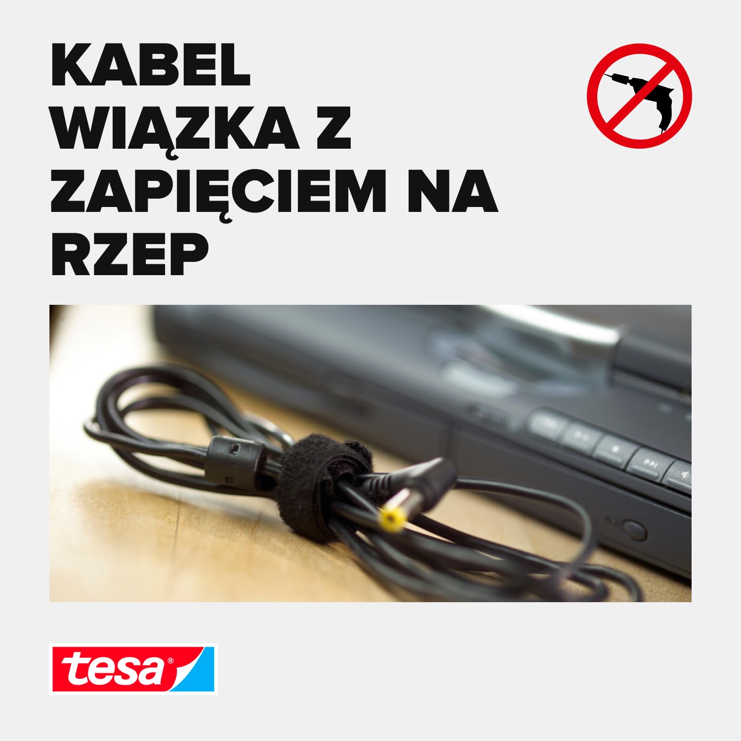 Uniwersalna prowadnica kabli tesa® On & Off – idealna do łączenia i porządkowania kabli