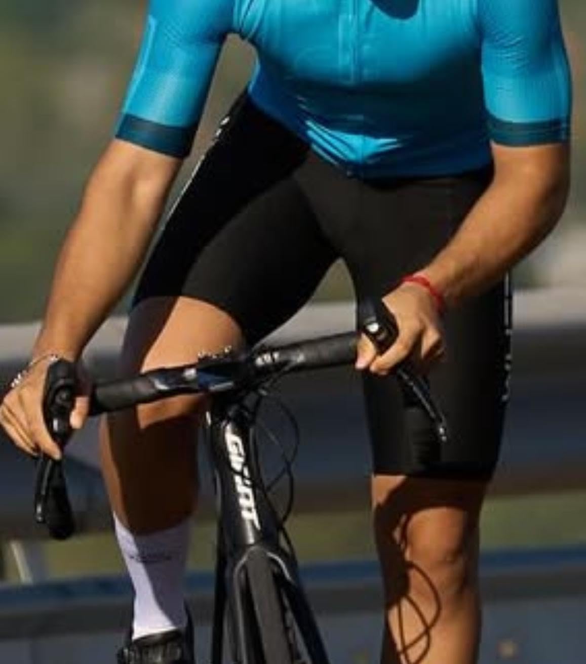 Genérico Culotte Ciclismo Fabricado 100% en España, Badana Profesional, Pantalón Corto MTB/Carretera con Badana Acolchada – Transpirable y Ajuste Pro