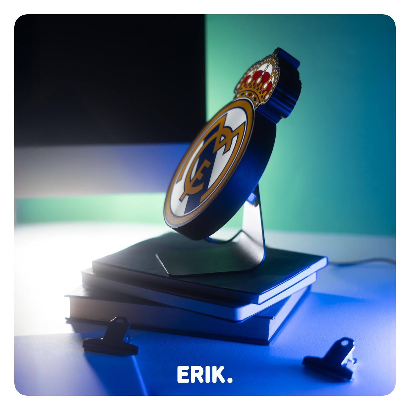 Grupo Erik Cadeaux Real Madrid Enfant | Lampe Real Madrid 3D | Lampe Football Cadeau | Cadeaux pour Enfants | Produit Officiel