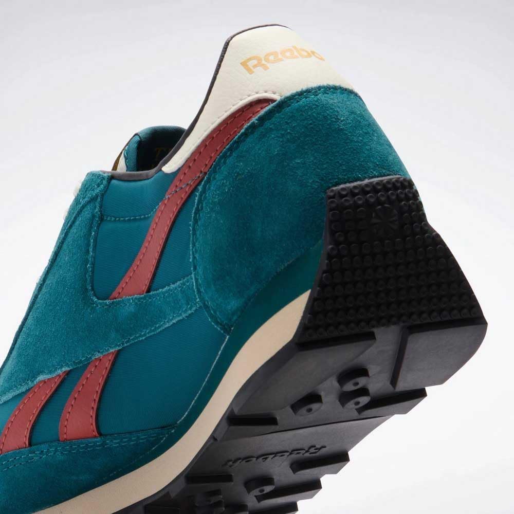 Reebok Unisex's Aztec Ii Sneaker