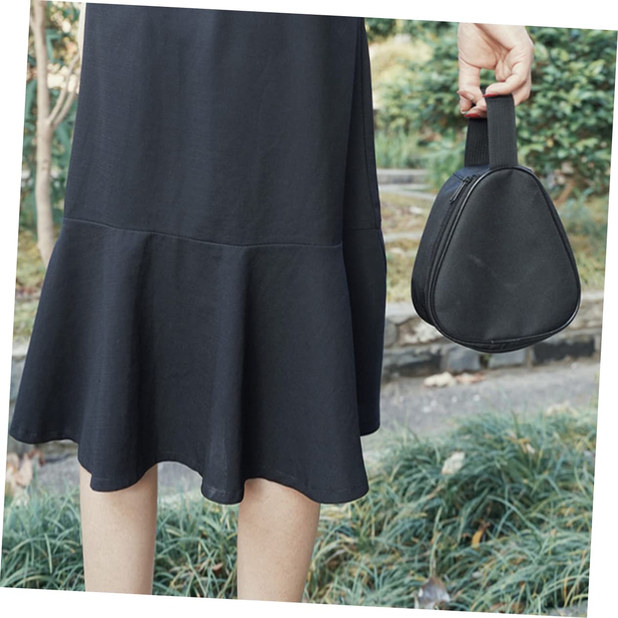 balacoo 1 Set Stainless Steel Camping Bowl with Handle Lightweight Durable Water Cup for Outdoor Activities Includes Storage Bag for Mountaineering Hiking and Camping