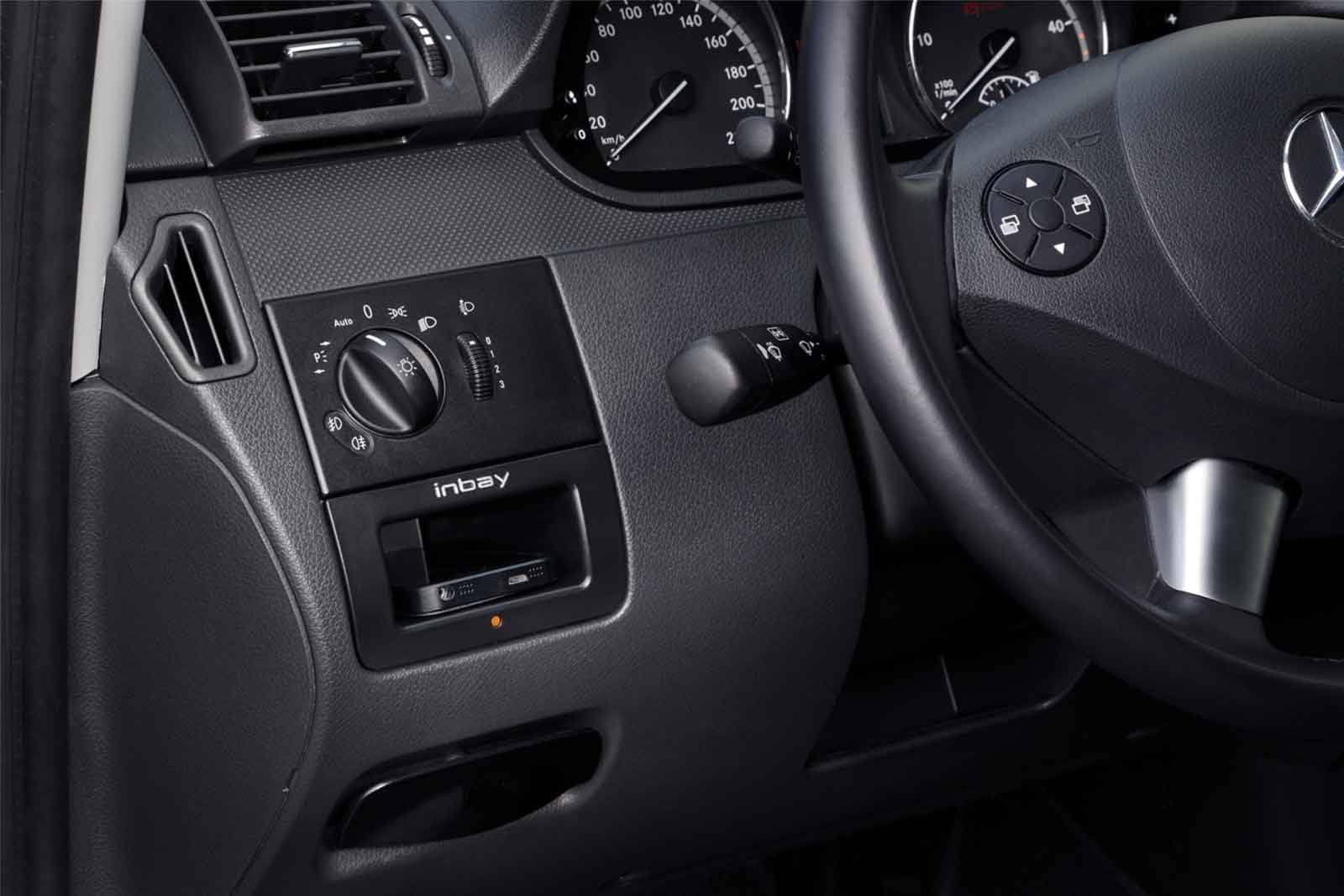 Inbay Bezprzewodowa ładowarka do Mercedesa Vito Viano W639, 10 W, do samochodów osobowych, indukcyjne ładowanie do smartfonów, telefonów komórkowych, samochodów, bezprzewodowe ładowanie, certyfikat Qi, do montażu samochodowego, zintegrowana ładowarka do t
