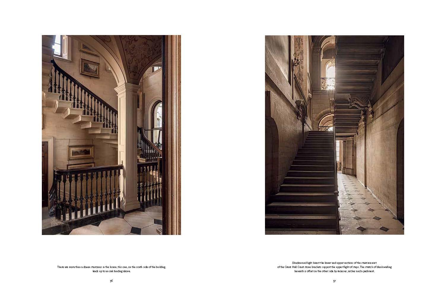 Castle Howard: A Grand Tour of England's Finest Country House