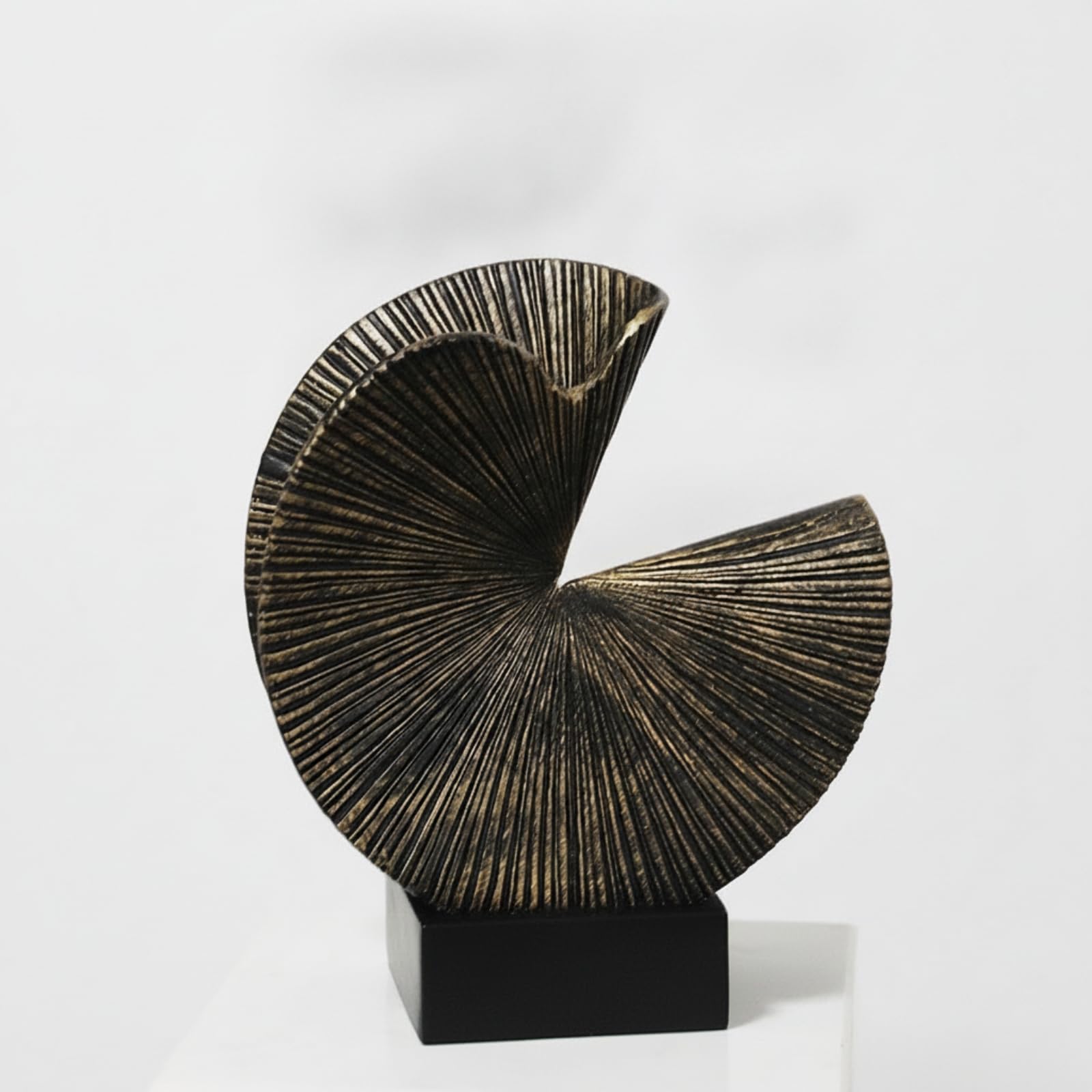 Qianly Escultura Conceptual Minimalista Figura Geométrica Envejecido Estatua para Salón, Oficina