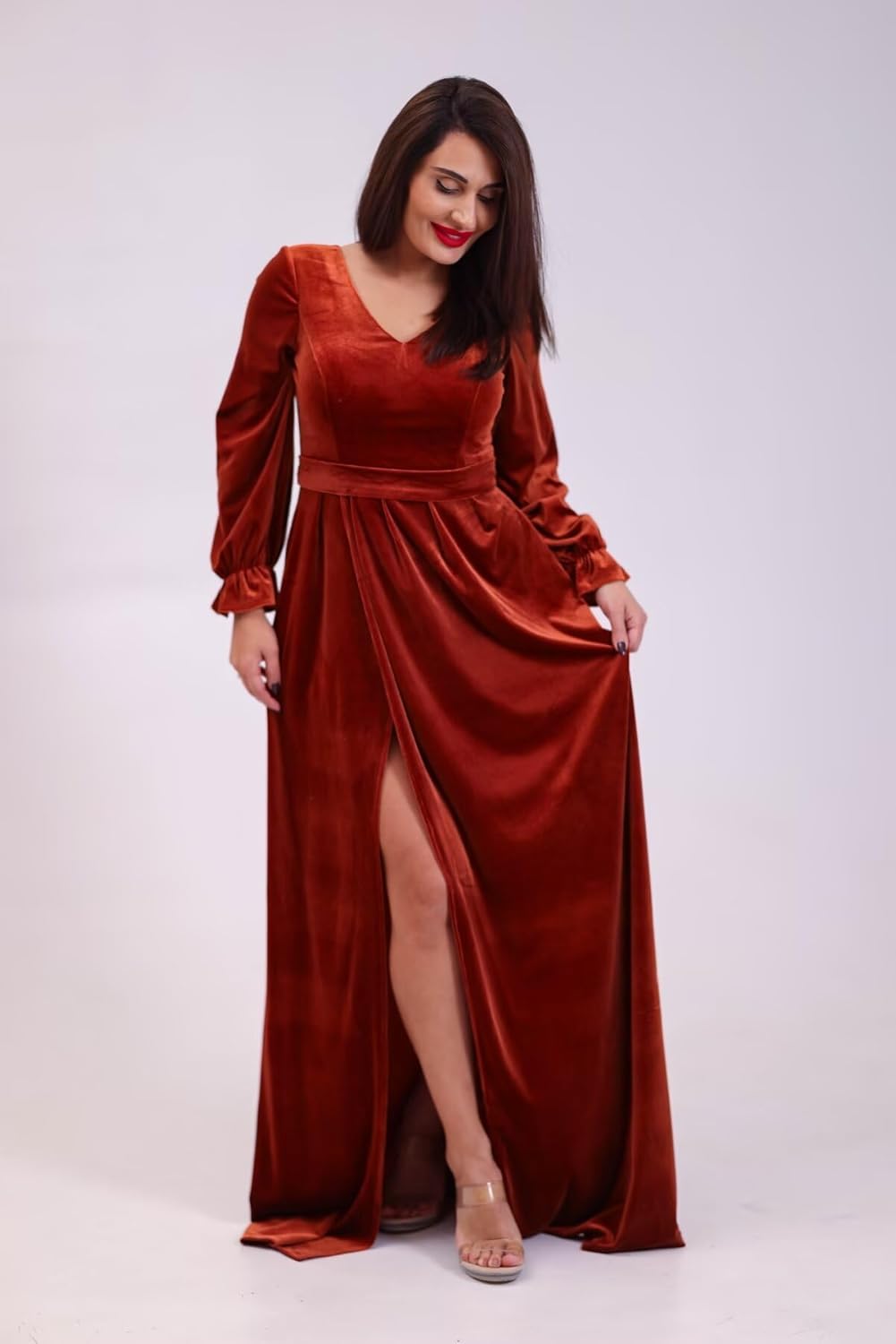 Women's Velvet Bridesmaid Dresses V Neck High Slit A Line Long Sleeves Prom Dresses Formal Gowns with Pockets