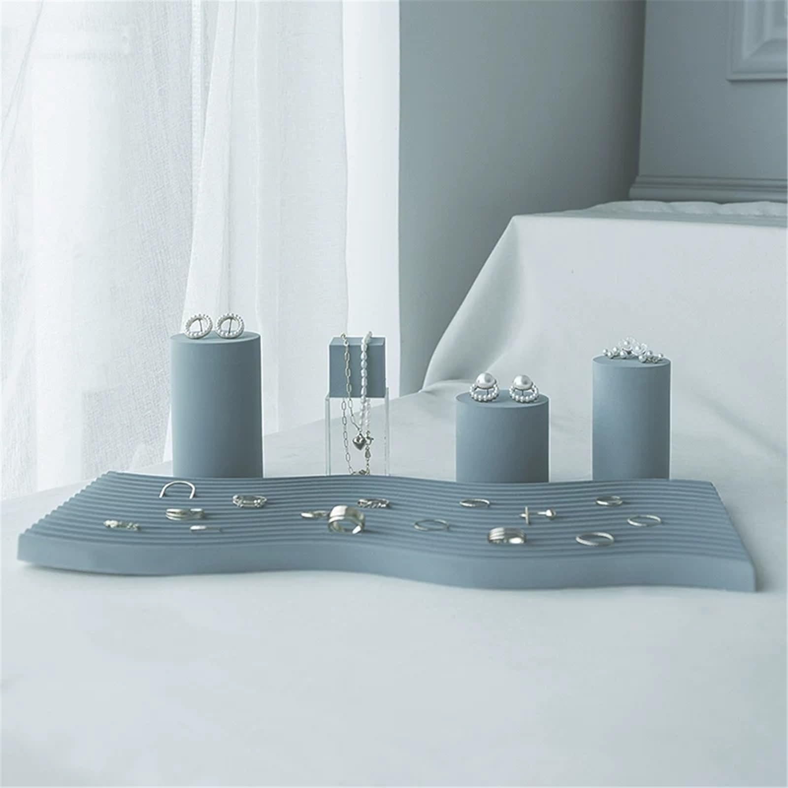 Estetyka 6 Piece Matte Gypsum Jewelry Display Stand Set