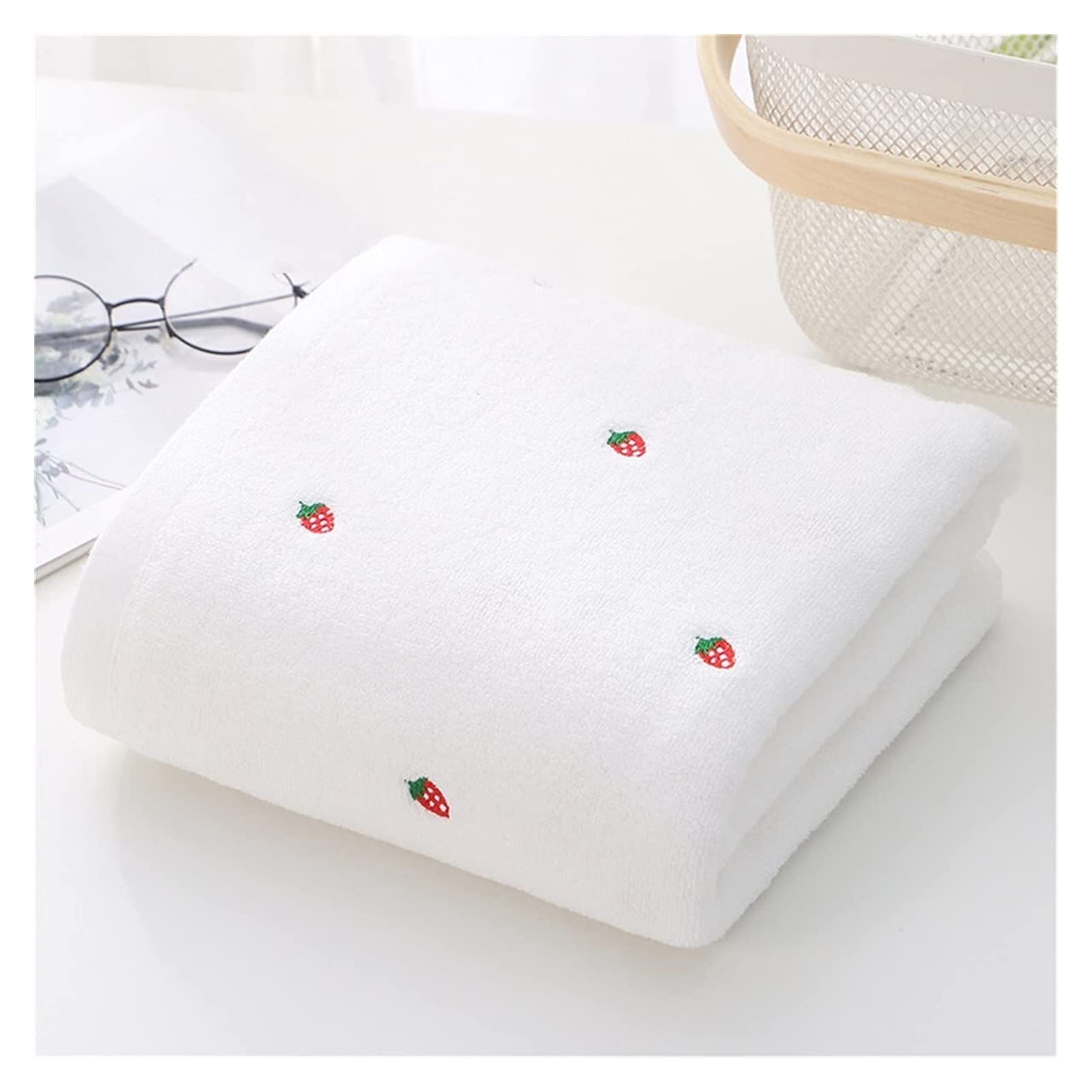 Qingxiao Adult Bath Towel 100% Cotton Cute Strawberry Embroidered Bath Towel Ladies Pink Towel (Color : White, Size : 70x140cm)