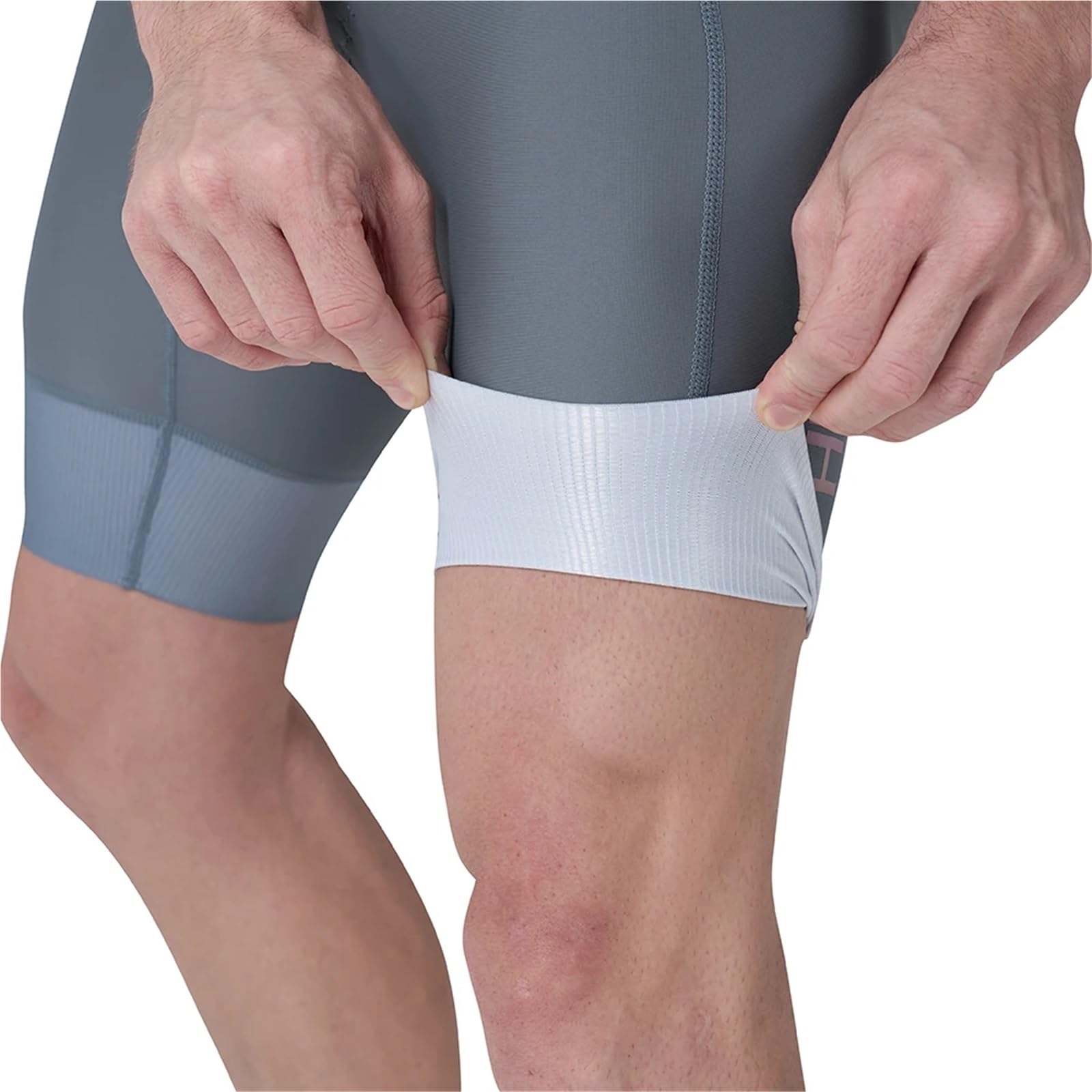 Pantaloncini da Ciclismo con Bretelle Elastiche da Uomo, con fondello in Silicone, Pantaloncini da Ciclismo Classici, Aderenti da Bici per Gli Uomini(Gray,XXL)