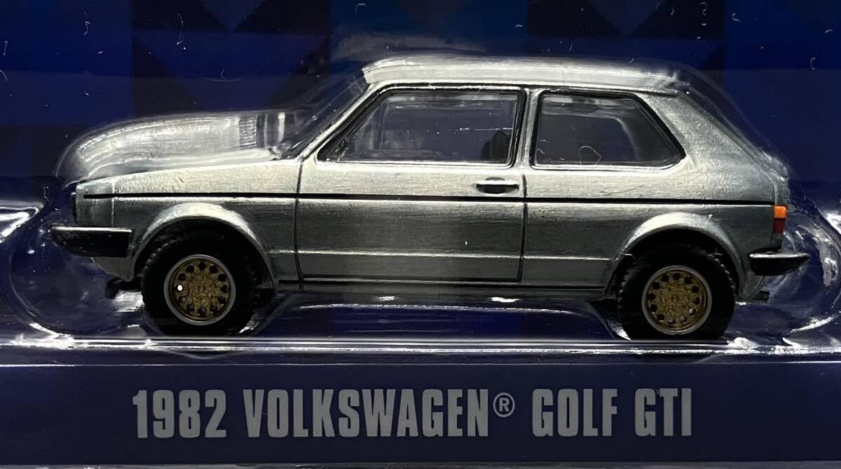 グリーンライト激レア！ガスモンキーガレージチェイスVW BUS
