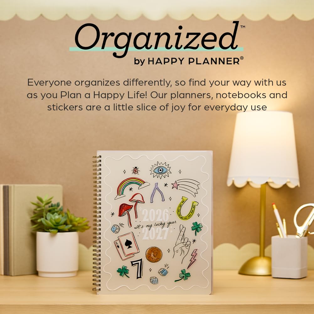 Organizzato da Happy Planner Twin-Loop 12 Mesi, Big Size | Datato luglio 2026-giugno 2027, include 3 mesi extra e 1 foglio di adesivi, 21,6 x 27,9 cm, layout accademico, tema Lucky Day