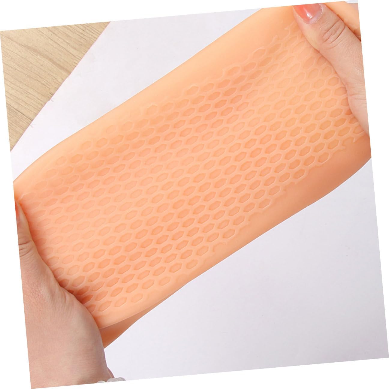 Reusable Gel Moisturizing Socks for Women Size L Full Foot Silicone Foot Care with Honeycomb Cushioning for Dry Cracked Heels and Overnight Moisturizing