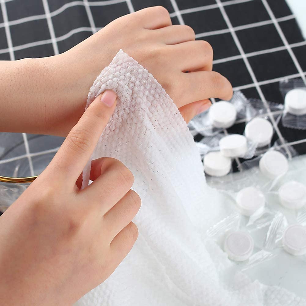 DELFINO 100 Pieces Mini Face Compressed Towels Portable Disposable Compressed Cotton Coin Tissue Towel, Soft Compressed Hand Wipe for Travel, Camping, Hiking, Sport, Beauty Salon, Home Hand Wipes