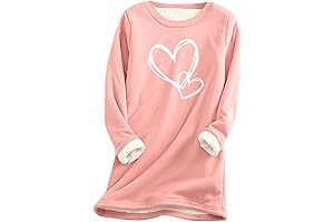 Cozy Comfort on the Greens: Womens Fleece Crewneck Sweatshirt