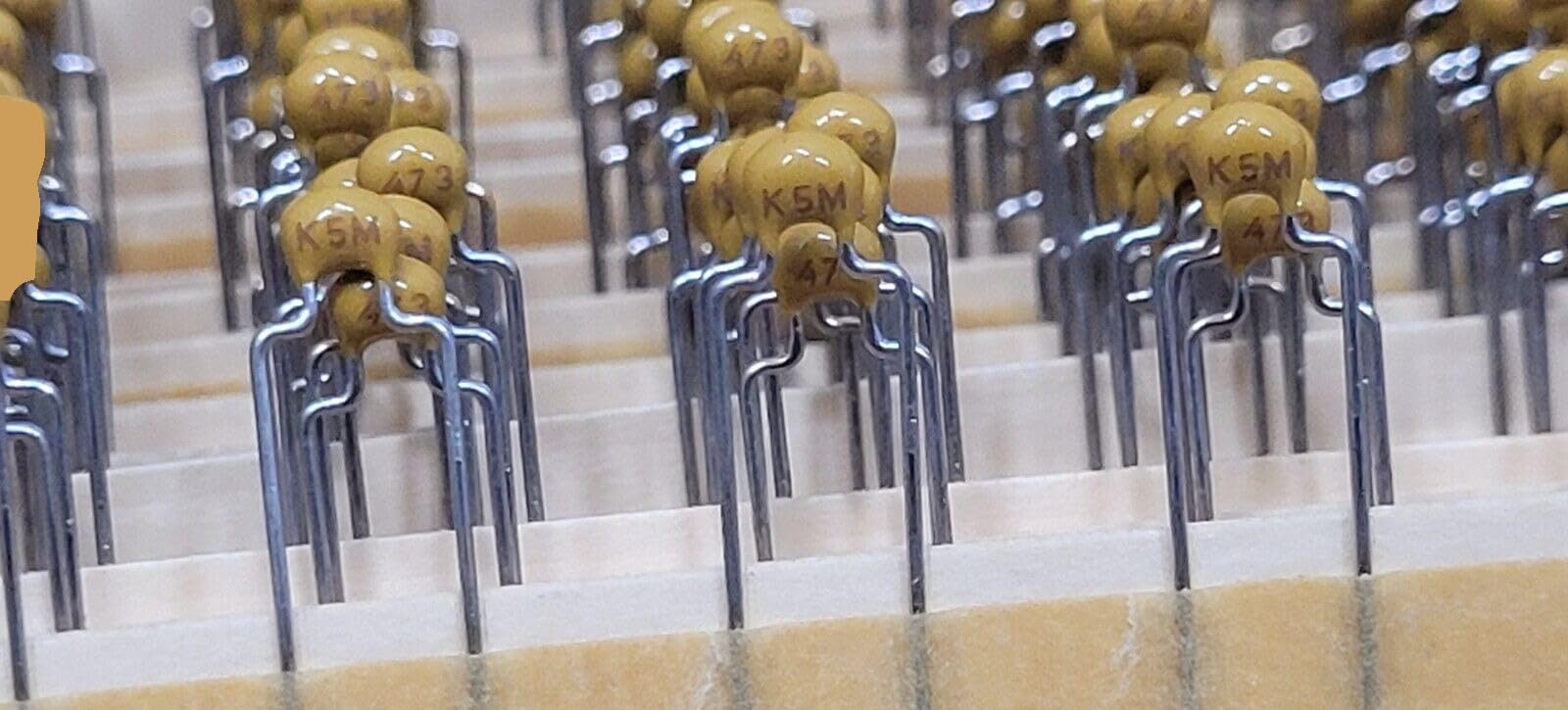 (30 PCS) C322C473M5U5CA KEMET Compatible with CAP CER 0.047UF 50V Z5U RADIAL