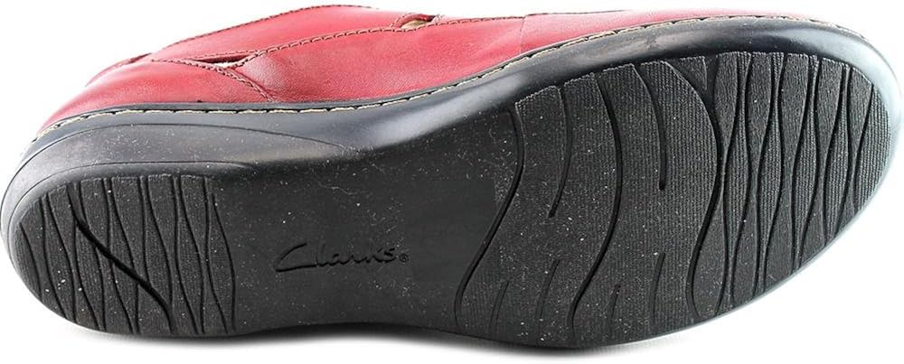 Clarks Women's Evianna Date Flat