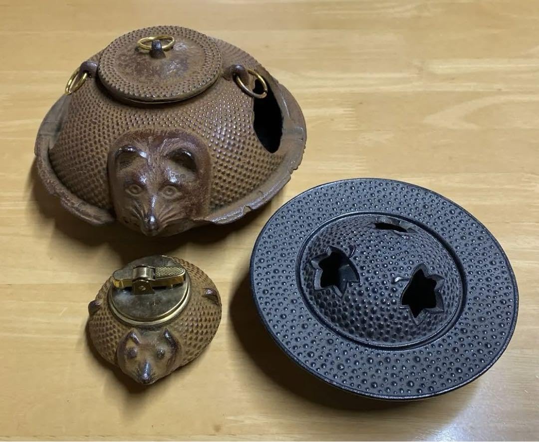 Amazon｜香炉 蚊取り線香立て 灰皿 岩鋳 灯篭型 南部鉄器 ライター 3個 