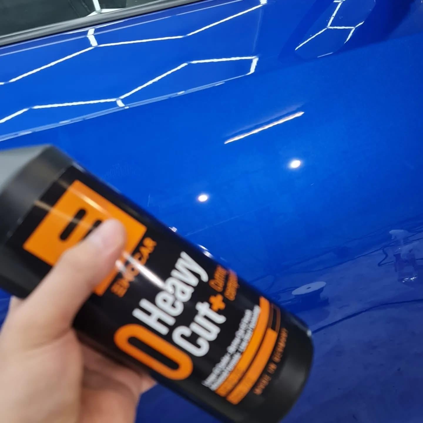 Heavy Cut+ Politur 1000ml – Extra Starke Schleifpaste mit P800 Schleifspuren Entfernung – Wasserbasiert, Ohne Silikon, Niedrig Staubend – Profi Politur für DA & Rotationsmaschinen