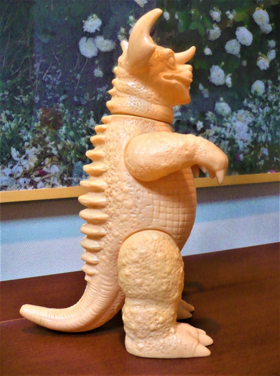 Amazon | マルサン バラゴン 肌色 スタンダード ソフビ80年代 復刻