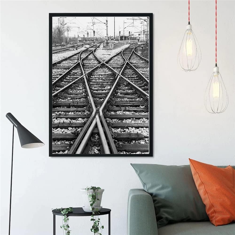 UOHLCX HBJWOV Railroad Tracks Railroad Train Tracks Photos Black And White Posters Canvas Paintings Wall Art Pictures Living Room Home Decor(70x100cm)