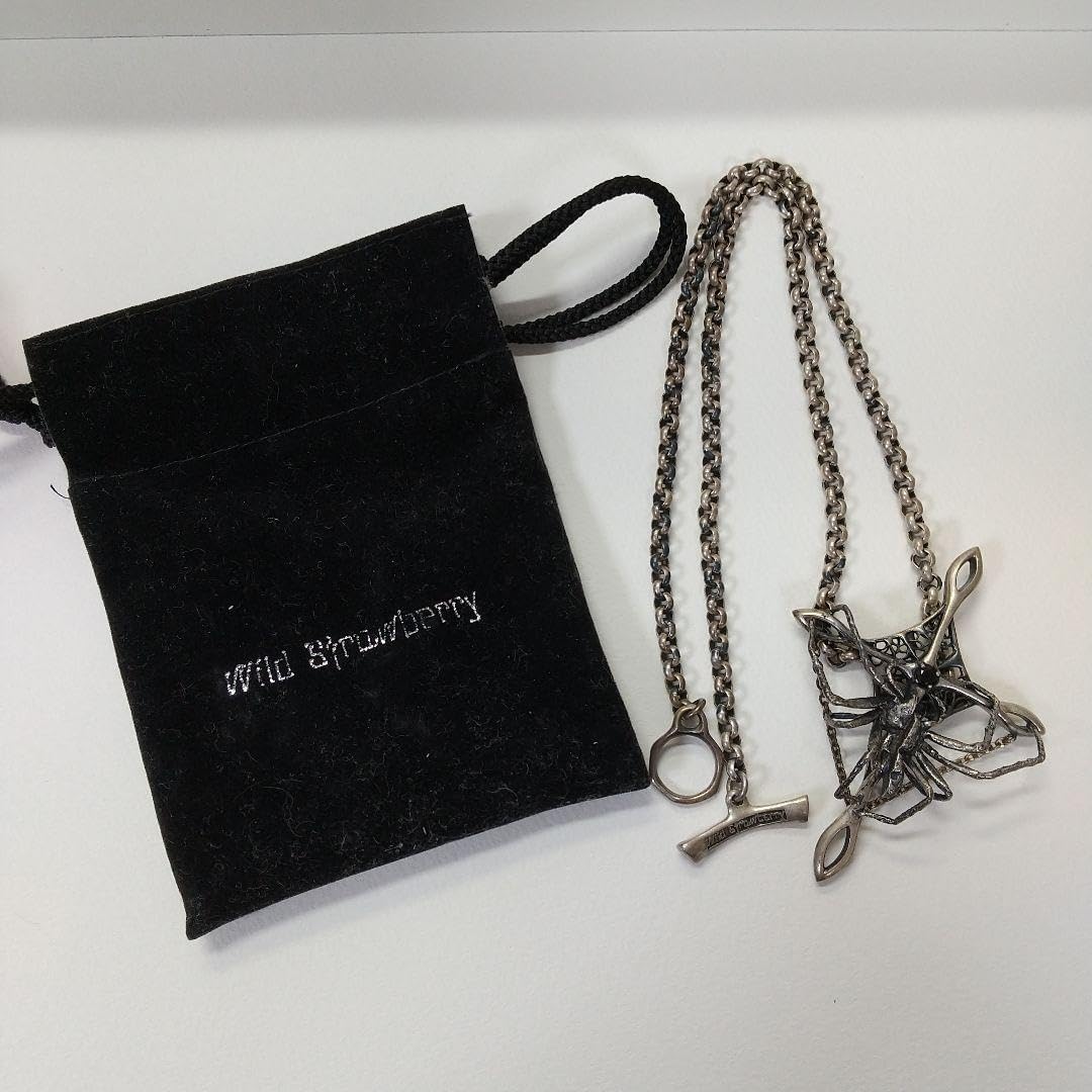 WILD STRAWBERRY DIR EN GREY shinya クロス Instagram WILD STRAWBERRY DIR EN GREY shinya クロス Shinya着用
