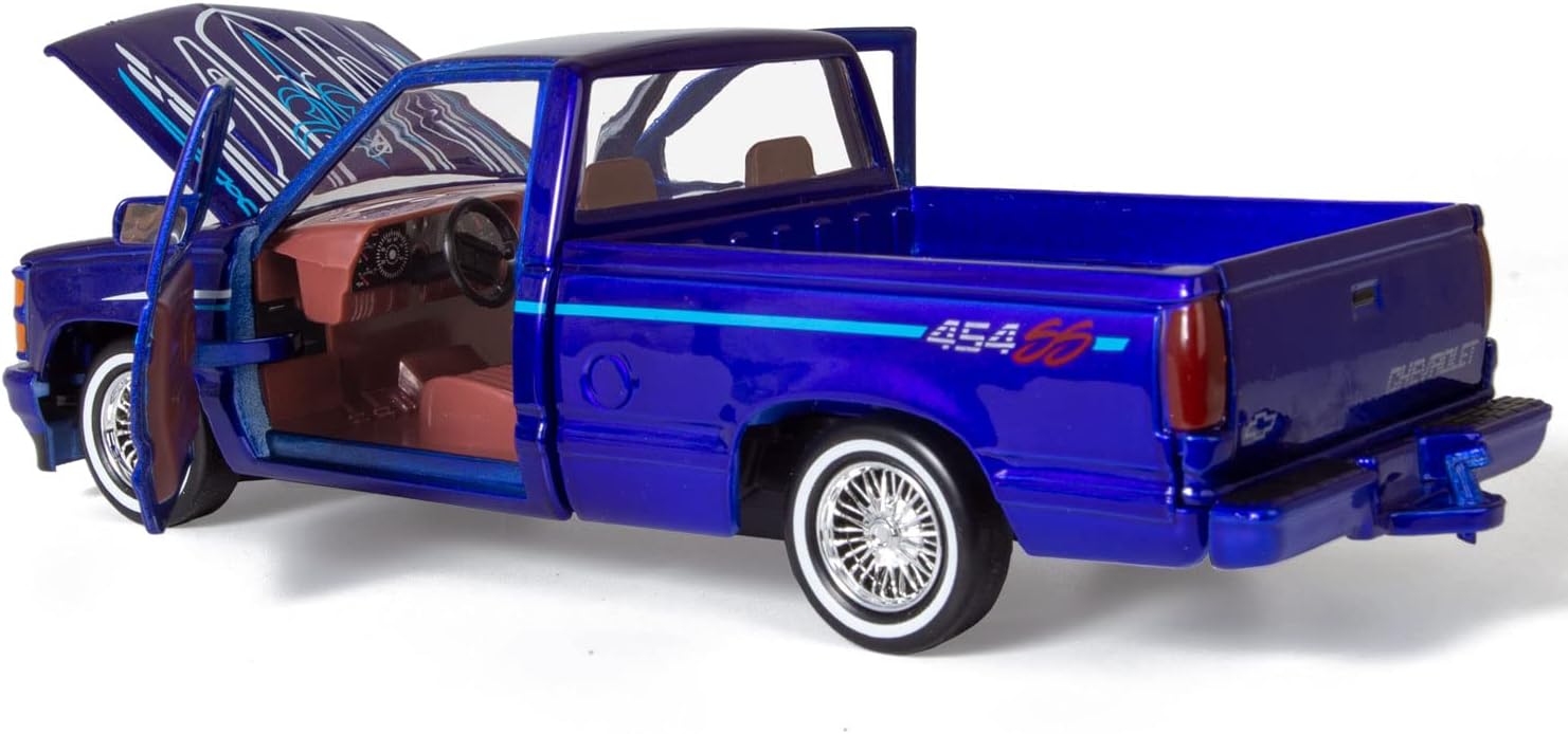 All Star Toys Motormax 1992 Silverado 454SS Pickup Lowrider Truck Candy Blue 1/24 Diecast Model Exclusive Get Low 79036