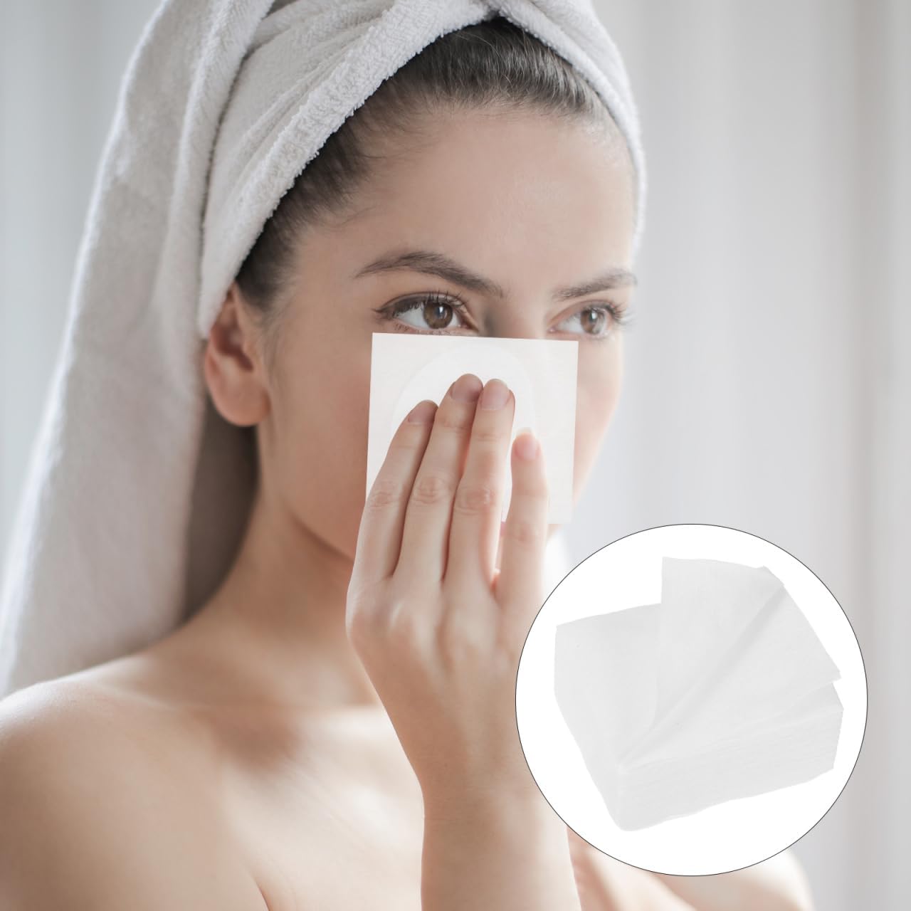 Solustre Cotton Pads for Face Makeup Remover Lint Free Facial Cotton Pads for Toner Application Daily Skincare Soft White 2.75 X 2.36 in 2400 Count
