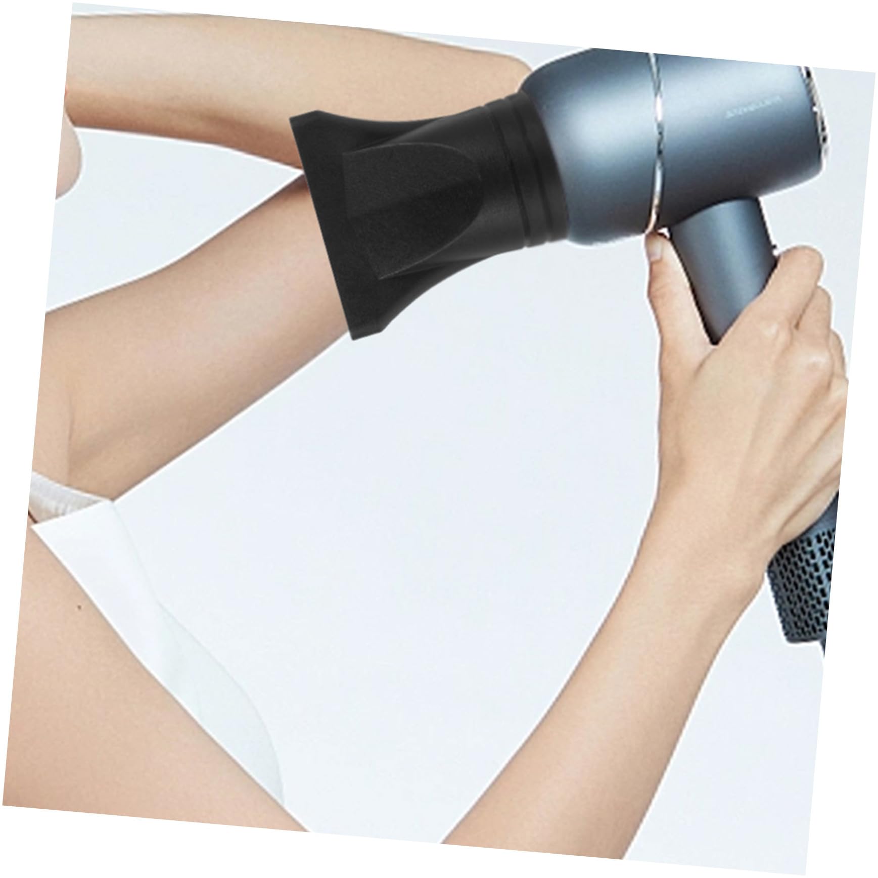 Set 4Pezzi Ugelli Concentratori Neri per Asciugacapelli in Plastico Flusso d'Aria Concentrato e Installazione Facile, Compatibili per Beccucci 4-4,8Cm