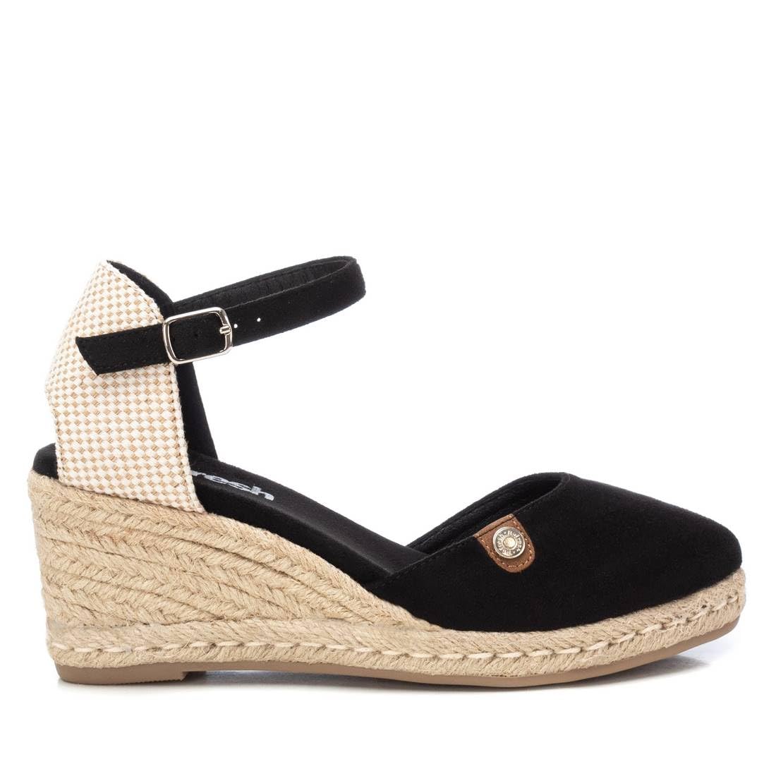 REFRESH - Sandalias con Cuña Mujer Negro - Calzado Cómodo y Versátil - Moda casual - Modelo 17188212 (Talla 40)