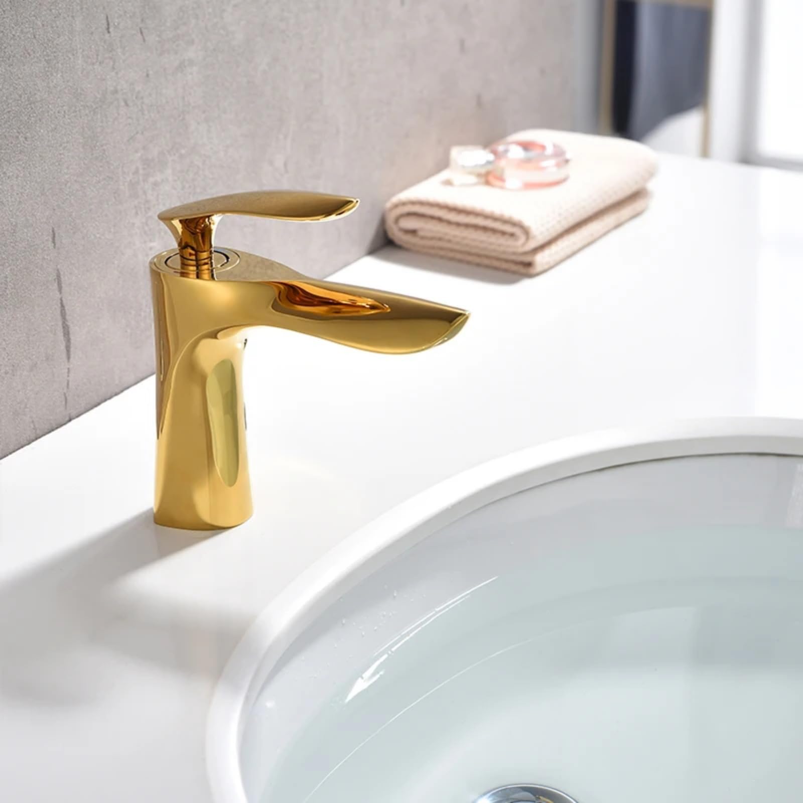Grifo de baño dorado para agua fría y caliente, grifo mezclador de latón para lavabo, grifo montado en cubierta de un solo agujero (dorado corto)