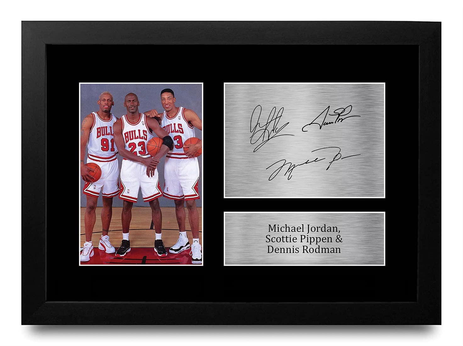 HWC Trading FR A4 Michael Jordan Dennis Rodman and Scottie Pippen Chicago Bulls Prezenty Drukowane Podpisane Zdjęcie Z Autografem Dla Fanów Pamiątek Koszykarskich - A4 Framed