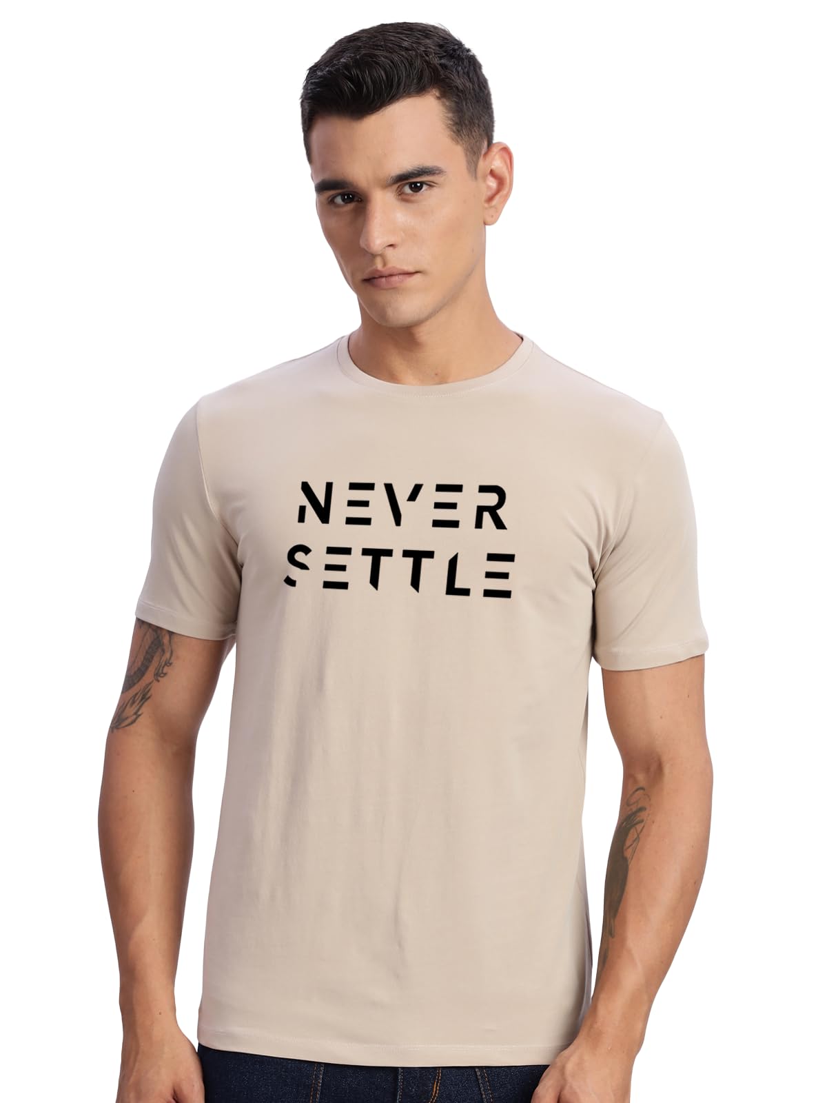 T-shirt en coton Never Settle ADRO premium avec finitions soignées - 7