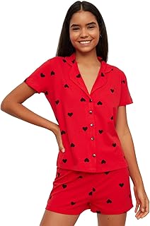 طقم بيجامة تريكو للنساء بنقشة قلوب من القطن بنسبة 100% لون أحمر THMSS21PT0756 من ترينديول (عبوة من قطعتين)