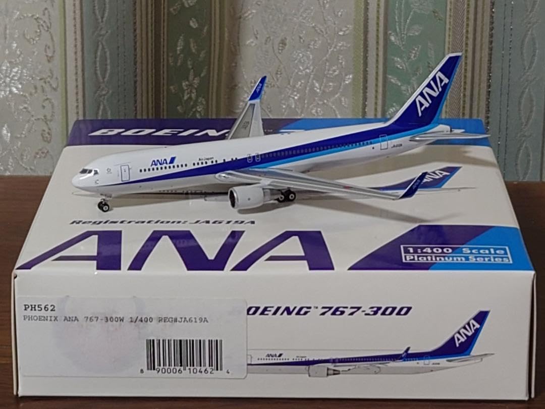Amazon.co.jp: 1400PHOENIXANA B767-300ER 現行塗装機（WL付