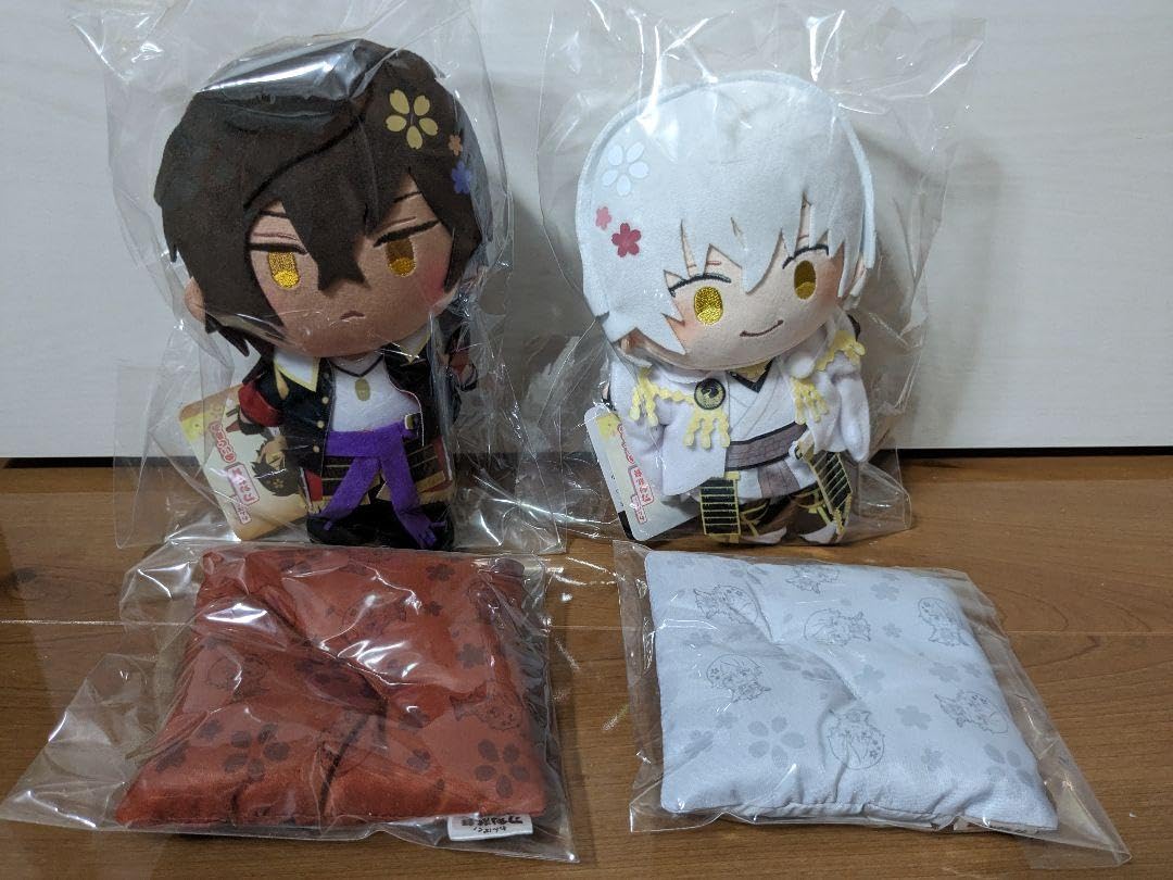 Amazon.co.jp: 刀剣乱舞 わんぱく ぬいぐるみ 座布団 鶴丸国永