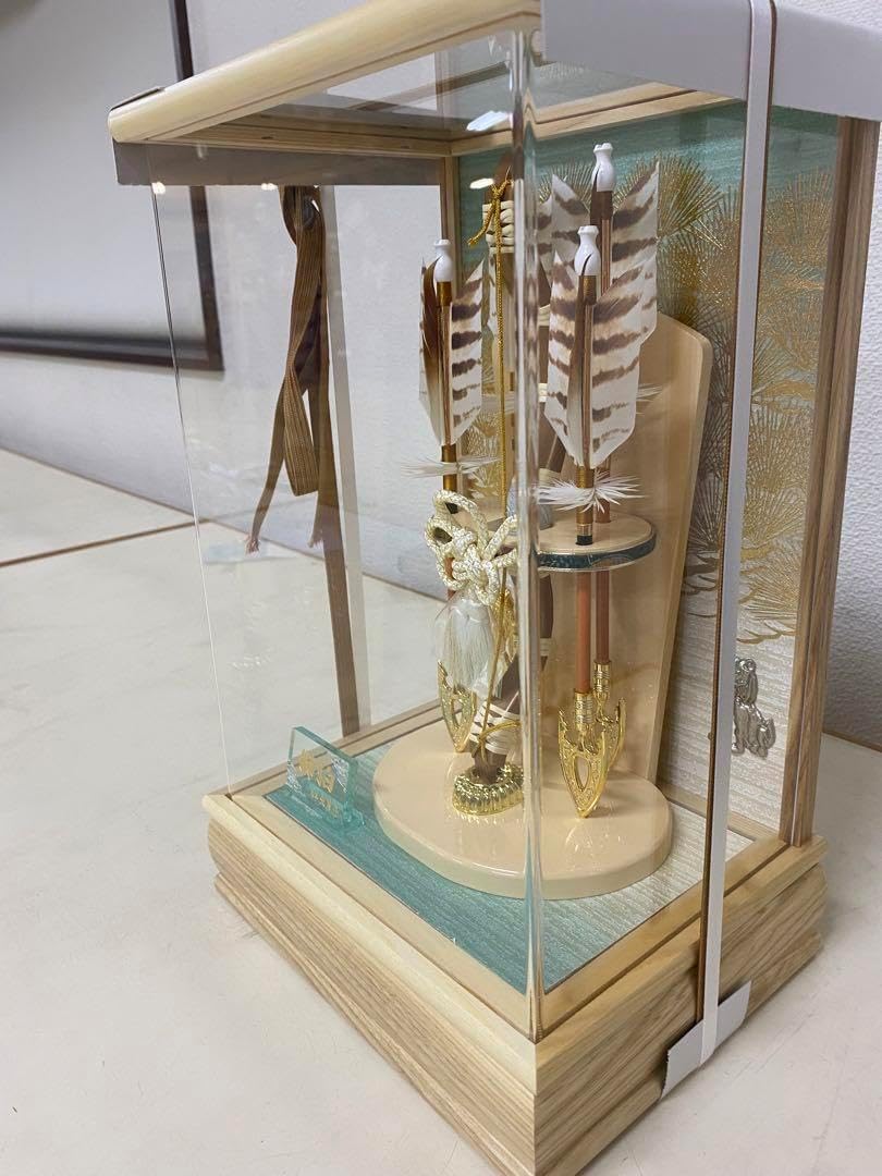 東京　久月　破魔弓　１０号・サイズ　間口約２３×奥行約１８×高さ約３７㎝ 東京 久月 破魔弓 10号サイズ 間口約23 奥行約18 高さ約