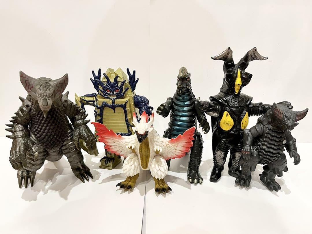 Amazon.co.jp: ウルトラ怪獣ソフビ 6体セット ゴモラ ゼットン 