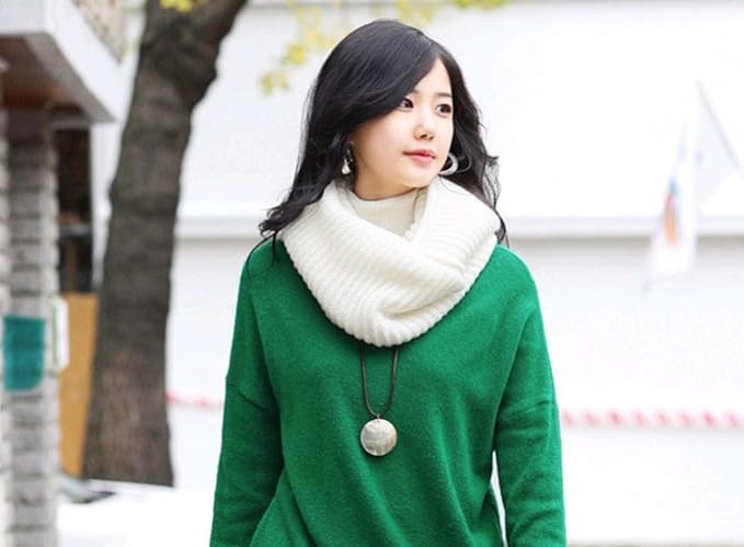 Amazon Co Jp モコモコ 手編み風 ニット スヌード マフラー ネックウォーマー ストール メンズ レディース 可愛い チェック マフラーカッター おしゃれ 赤 大きめサイズ 大判 かわいい スヌード ファー ボリューム あったか 防寒 ぽかぽか ふわふわ 白 ホワイト