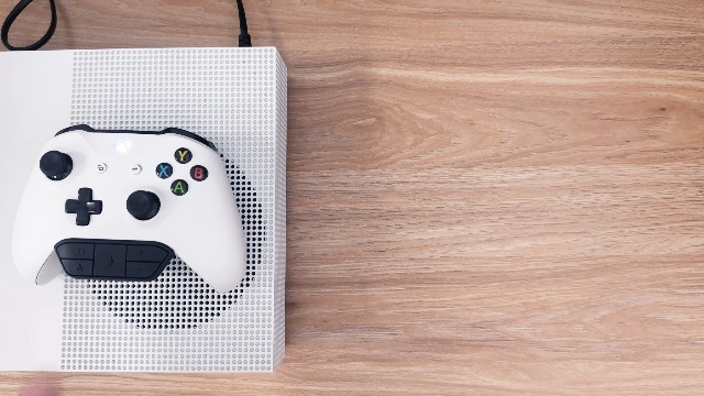 X-BOXとの接続方法 gmrpwnage Captain 100ゲーミングヘッドセット