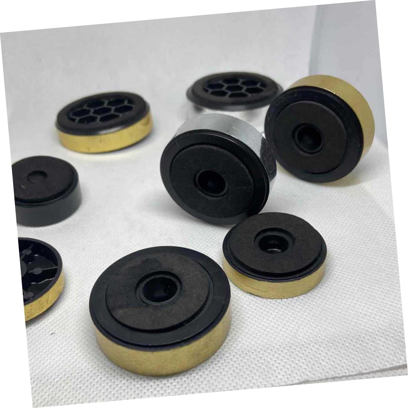 20pcs Amplifier Isolation Pads Speaker Feet - Bumpers for Audio Equipment Control and Visual Appeal Fits Various Speakers and