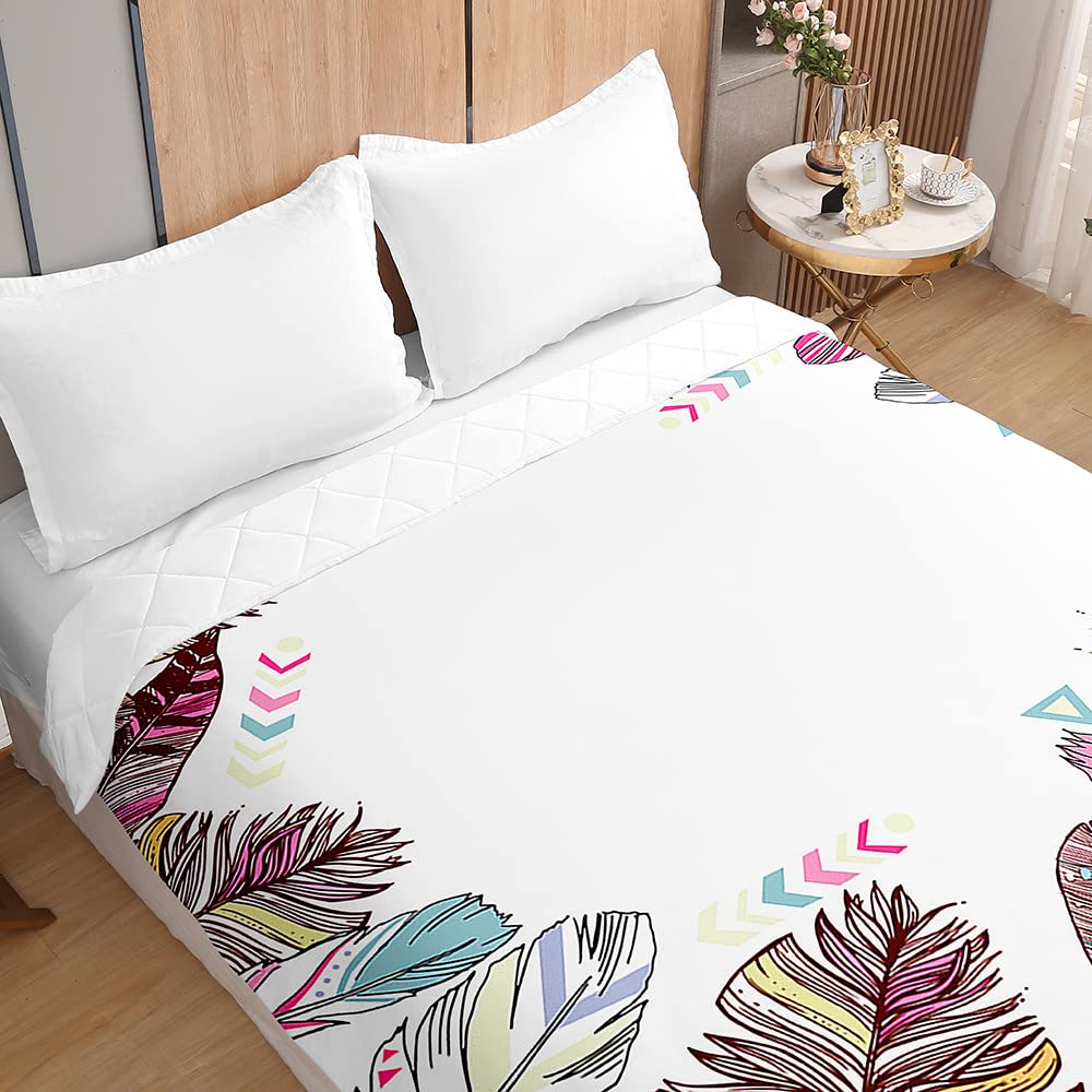 Surwin Copriletto Trapuntato Stampa di Piuma Boho Esotica per Primavera e Estate Copriletto Singolo Matrimoniale Trapunta in Microfibra Leggero Lavabile in Lavatrice (230x260cm,Rosa)