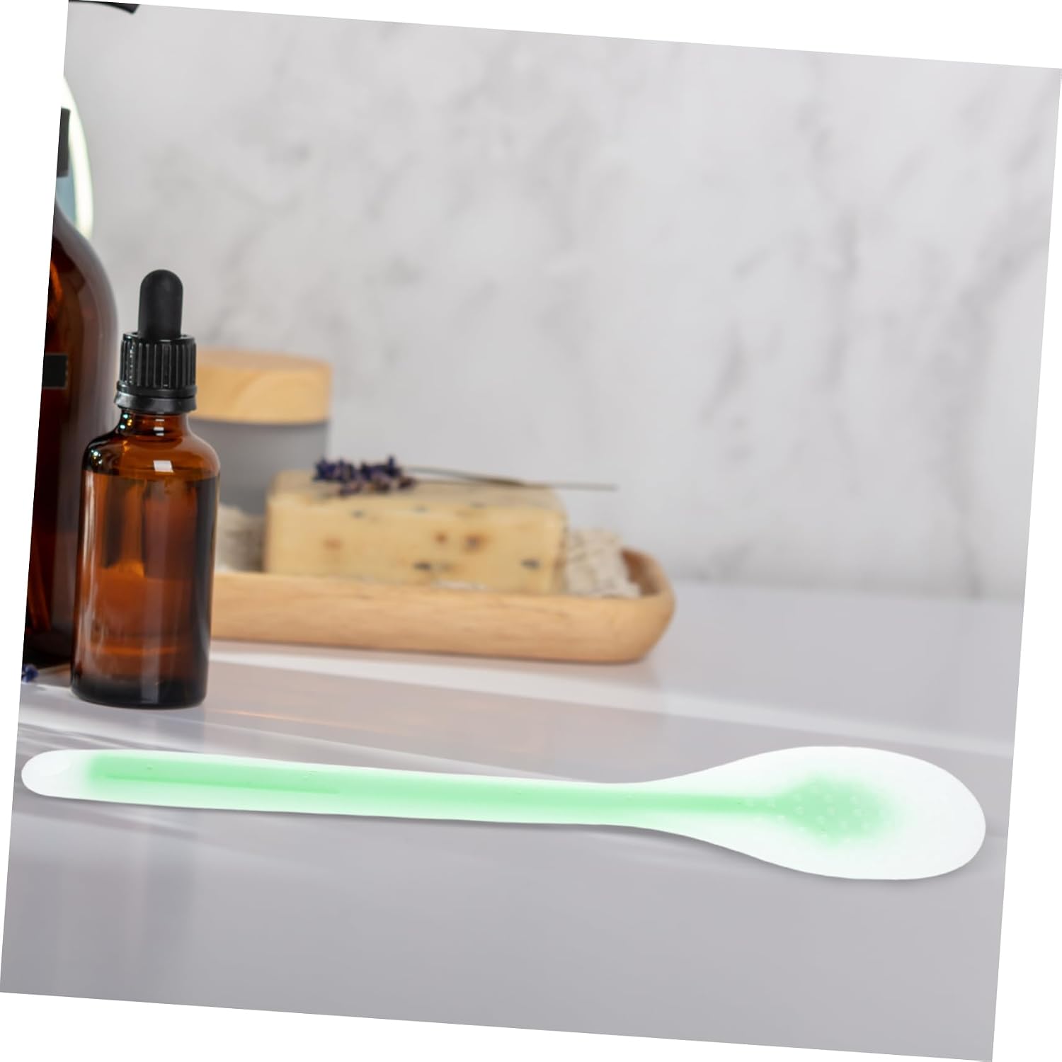 Handle Lotion Applicator for Back -Application Tool for Body Cream Gentle Touch for Skin Types for Men and Women Simple to Clean Versatile for Lotions and Creams