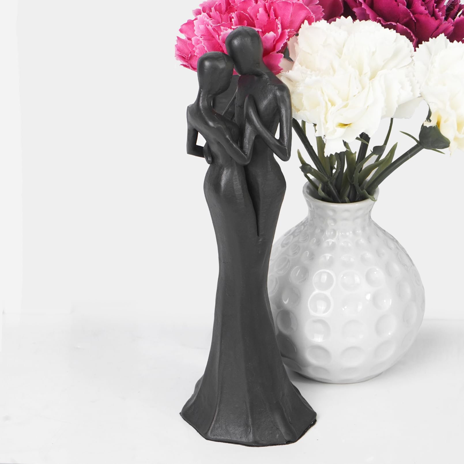 Aoneky Estatua de Pareja Enamorados - Figura de Amor, Escultura Moderna Abstracta de Hierro Fundido, Decoración para Hogar Salón Habitación, Regalo Original para San Valentín Aniversario Boda, Negro