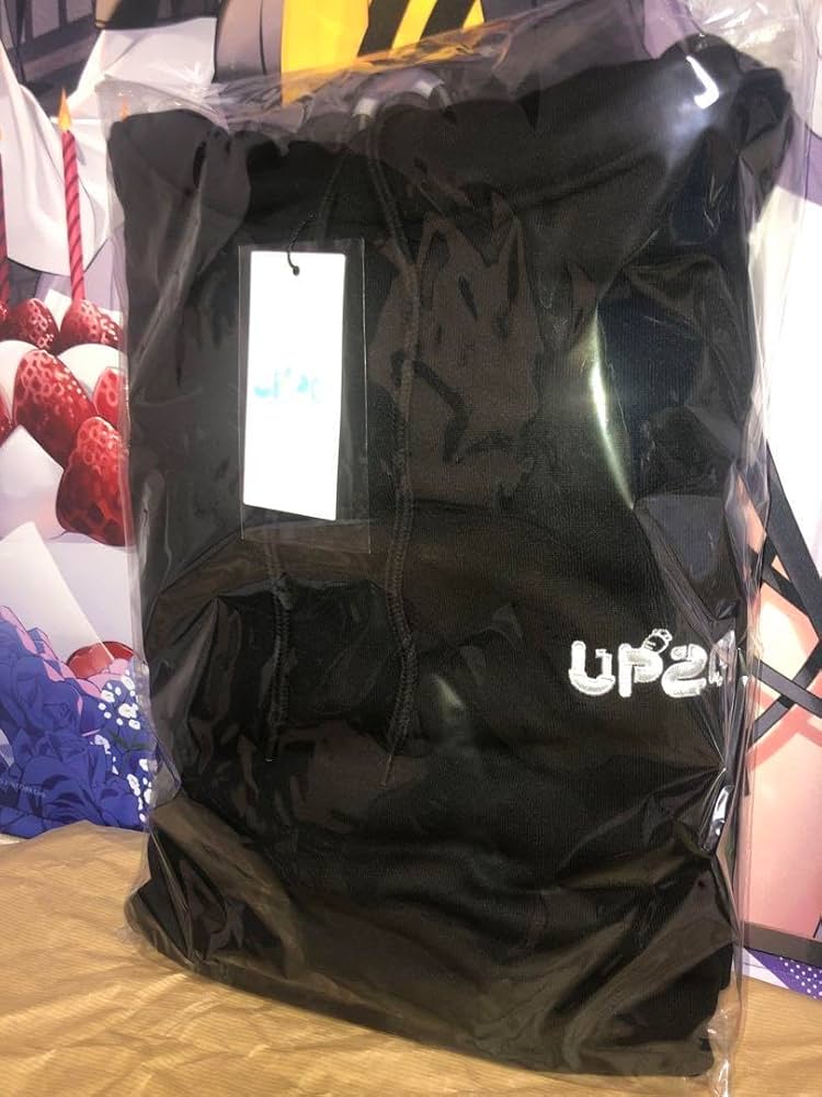 Amazon.co.jp: 兎田ぺこら 200万人記念パーカー RU : ファッション