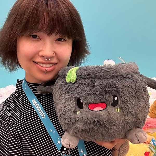 Squishable / Mini Cauldron Plush