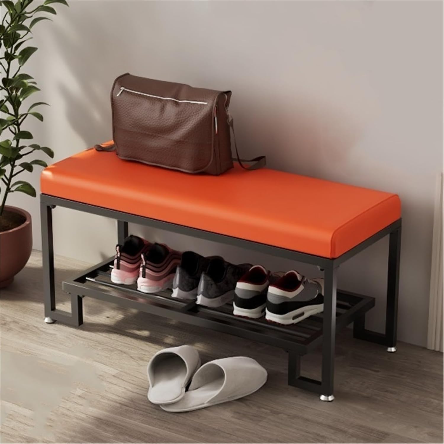 Banc à chaussures en métal robuste et assise rembourrée au design élégant