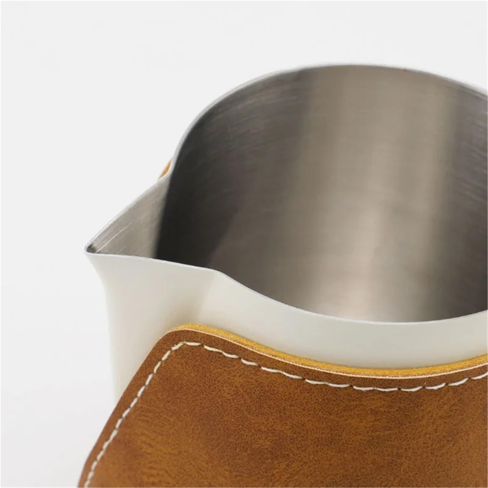 Taza de café Latte acero inoxidable, Funda cuero con boca puntiaguda, taza espuma leche gruesa, herramientas Barista, tanque flores, 2 uds Para Espumar(White-450ml)