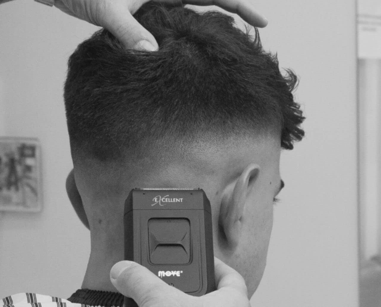 Kit Rasoio a batterie MOVE EXCELLENT + Mantella+ Dopobarba+ Lozione
