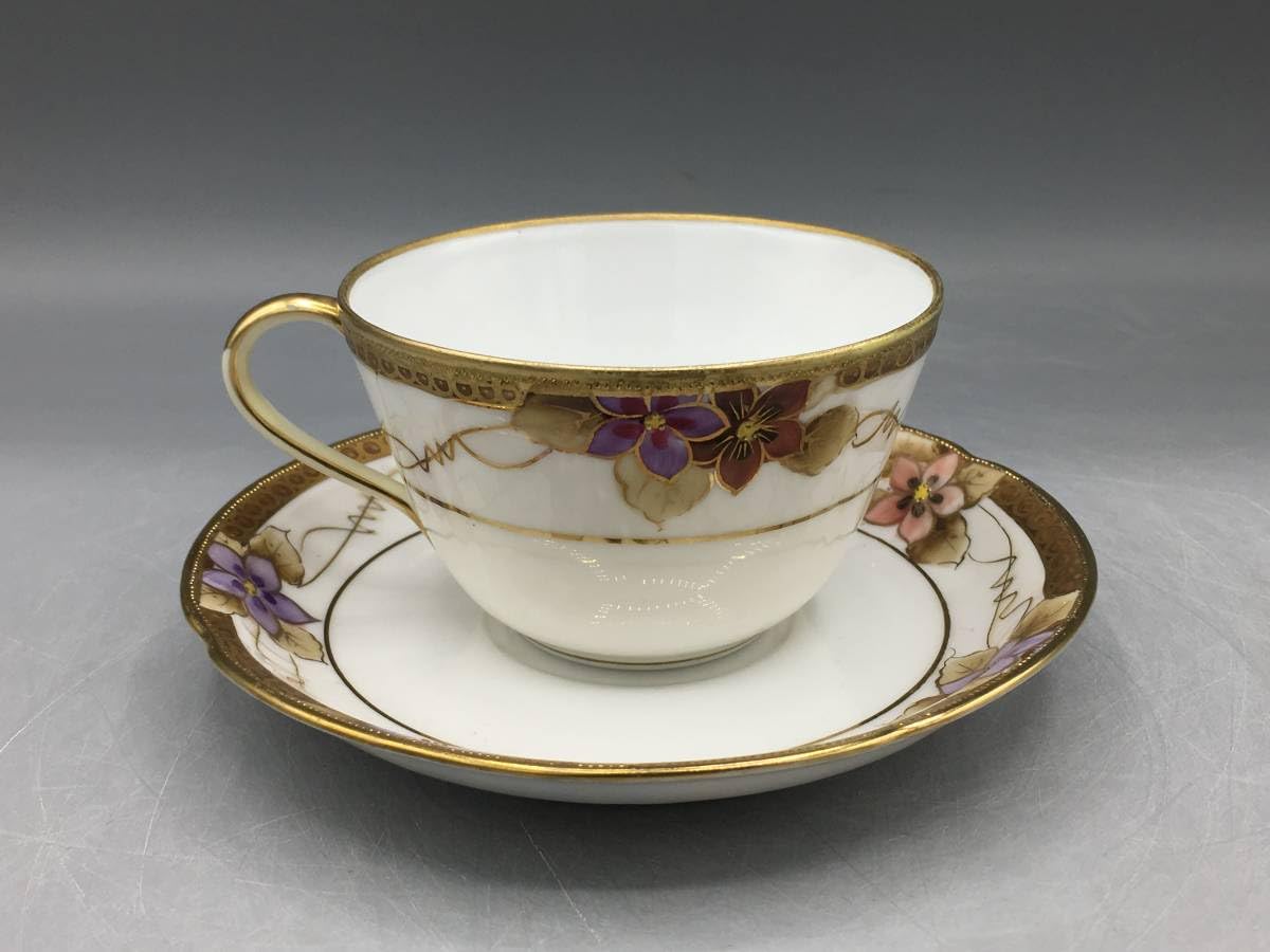オールドノリタケ花唐草金彩 カップ&ソーサー7客➕ソーサー のみ２枚 オールドノリタケ花唐草金彩 カップ&ソーサー7客➕ソーサー のみ2枚