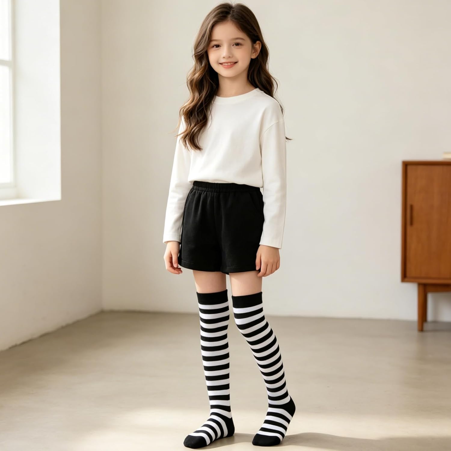 Kids Striped Knee High Socks Novelty Striped Athetic Tube Socks for Boys Girls Christmas Cosplay